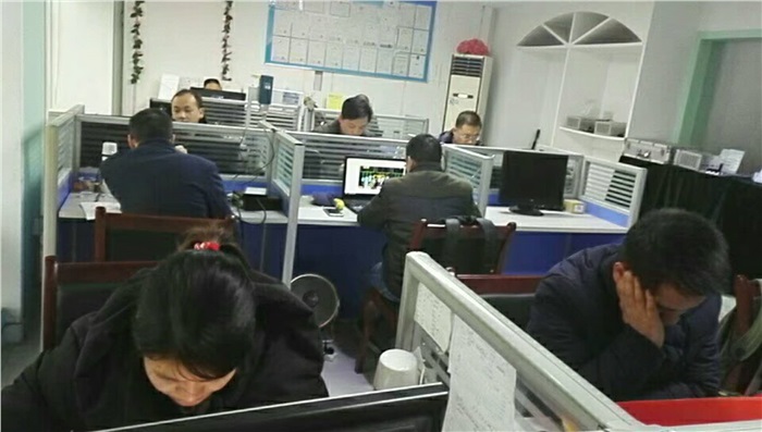 晗光戰士春節前夕激情奮戰，促項目完美收官